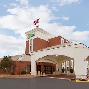 Holiday Inn Express Fredericksburg - Southpoint, An Ihg Hotel